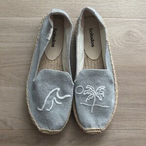 Soludos - NWOT Beachy Embroidered Canvas Espadrilles